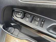 FORD B-MAX 1.4 ZETEC 5DR