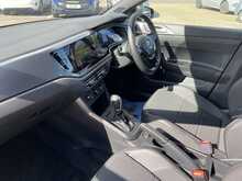 VOLKSWAGEN POLO 1.0TSI SE DSG 5DR