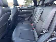 NISSAN QASHQAI 1.3DIG-T TEKNA 5DR