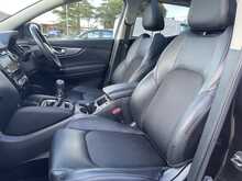 NISSAN QASHQAI 1.3DIG-T TEKNA 5DR