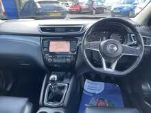 NISSAN QASHQAI 1.3DIG-T TEKNA 5DR