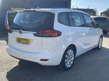 VAUXHALL ZAFIRA TOURER 1.4T DESIGN 5DR