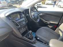 FORD FOCUS 1.0 ECOBOOST TITANIUM 5DR