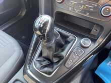 FORD FOCUS 1.0 ECOBOOST TITANIUM 5DR