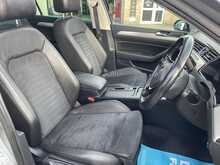 VOLKSWAGEN PASSAT 2.0TDI GT 4DR SALOON EURO 6