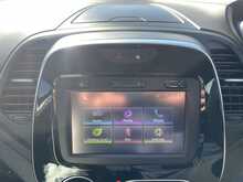 RENAULT CAPTUR 0.9TCE ENERGY ICONIC 5DR