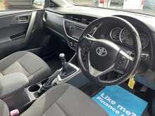 TOYOTA AURIS 1.6 V-MATIC ICON TOURING SPORTS ESTATE 5DR
