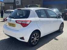 TOYOTA YARIS 1.5 VVT-I ICON TECH 5DR