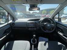 TOYOTA YARIS 1.5 VVT-I ICON TECH 5DR