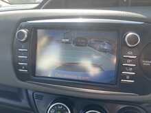 TOYOTA YARIS 1.5 VVT-I ICON TECH 5DR