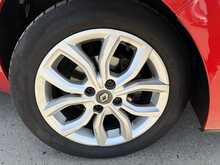 RENAULT CLIO 0.9TCE DYNAMIQUE NAV 5DR