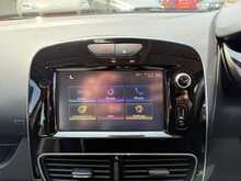 RENAULT CLIO 0.9TCE DYNAMIQUE NAV 5DR