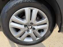 DACIA SANDERO STEPWAY 1.0TCE COMFORT 5DR