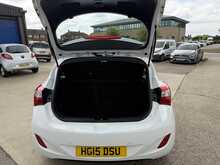 HYUNDAI I30 1.4 BLUE DRIVE S 5DR