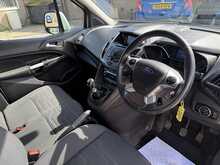 FORD TRANSIT CONNECT 1.6TDCI LIMITED T200