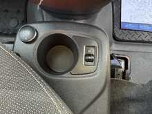 FORD TRANSIT CONNECT 1.6TDCI LIMITED T200