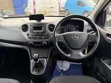 HYUNDAI I10 PREMIUM 1.2 5DR
