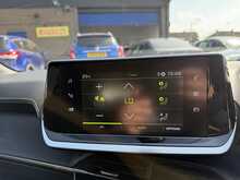 PEUGEOT 208 1.2 PURETECH GT LINE 5DR