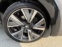 PEUGEOT 208 1.2 PURETECH GT LINE 5DR