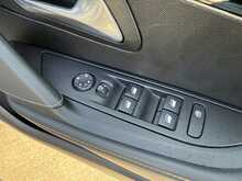 PEUGEOT 208 1.2 PURETECH GT LINE 5DR