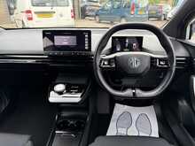 MG MG4 51KWH 125KW SE AUTO 5DR