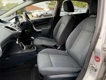 FORD FIESTA 1.4 ZETEC 5DR