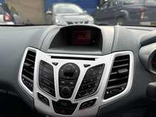 FORD FIESTA 1.4 ZETEC 5DR