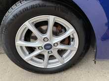 FORD FIESTA 1.1 TI-VCT ZETEC 3DR