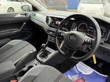 VOLKSWAGEN POLO SEL TSI 1.0 AUTO 5DR
