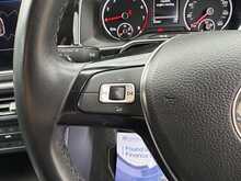 VOLKSWAGEN POLO SEL TSI 1.0 AUTO 5DR