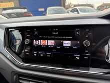 VOLKSWAGEN POLO SEL TSI 1.0 AUTO 5DR