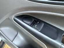 FORD TRANSIT CONNECT 1.5 ECOBLUE 200 BASE L1 EURO 6