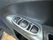 NISSAN JUKE 1.6 ACENTA 5DR