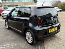 VOLKSWAGEN UP! BEATS 1.0 MPI 5DR