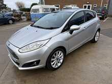 FORD FIESTA 1.0 ECOBOOST TITANIUM 5DR