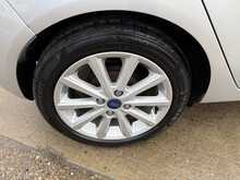 FORD FIESTA 1.0 ECOBOOST TITANIUM 5DR