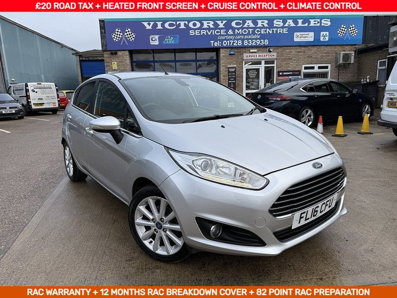 1.0T EcoBoost Titanium Hatchback 5dr Petrol Manual Euro 6 (s/s) (100 ps)