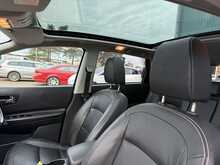 NISSAN QASHQAI 2.0 TEKNA CVT AUTO 5DR