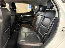 MG ZS 72.6KWH 115KW TROPHY LONG RANGE AUTO 5DR