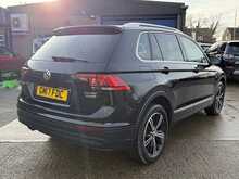 VOLKSWAGEN TIGUAN 2.0TDI 150PS SE NAV 4MOTION DSG AUTO 5DR