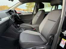 VOLKSWAGEN TIGUAN 2.0TDI 150PS SE NAV 4MOTION DSG AUTO 5DR