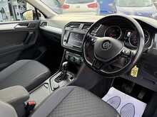 VOLKSWAGEN TIGUAN 2.0TDI 150PS SE NAV 4MOTION DSG AUTO 5DR