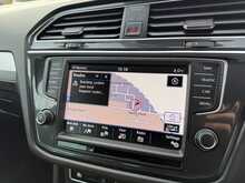VOLKSWAGEN TIGUAN 2.0TDI 150PS SE NAV 4MOTION DSG AUTO 5DR
