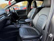 FORD FOCUS 1.0 ECOBOOST ST-LINE VIGNALE 5DR