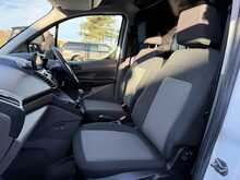FORD TRANSIT CONNECT 1.0 ECOBOOST LEADER 210 L2