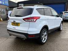 FORD KUGA 2.0TDCI TITANIUM 5DR