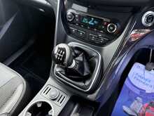 FORD KUGA 2.0TDCI TITANIUM 5DR