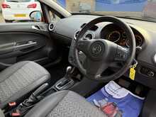 VAUXHALL CORSA 1.4 SE AUTO 5DR