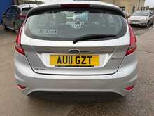 FORD FIESTA 1.4 ZETEC 5DR
