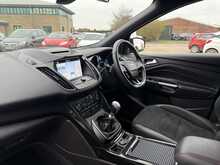 FORD KUGA 1.5 ECOBOOST ST-LINE 5DR